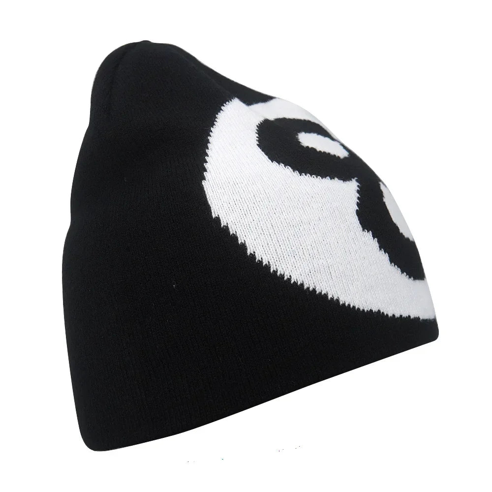 Y2K 8 Ball Beanie